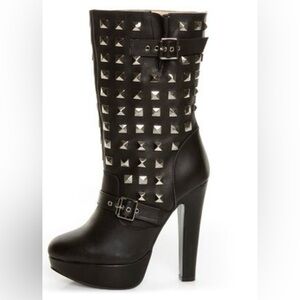 Black studded platform boots size 10